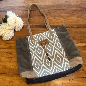 Myra Curio Key Upcycled Canvas Tote Bag EUC